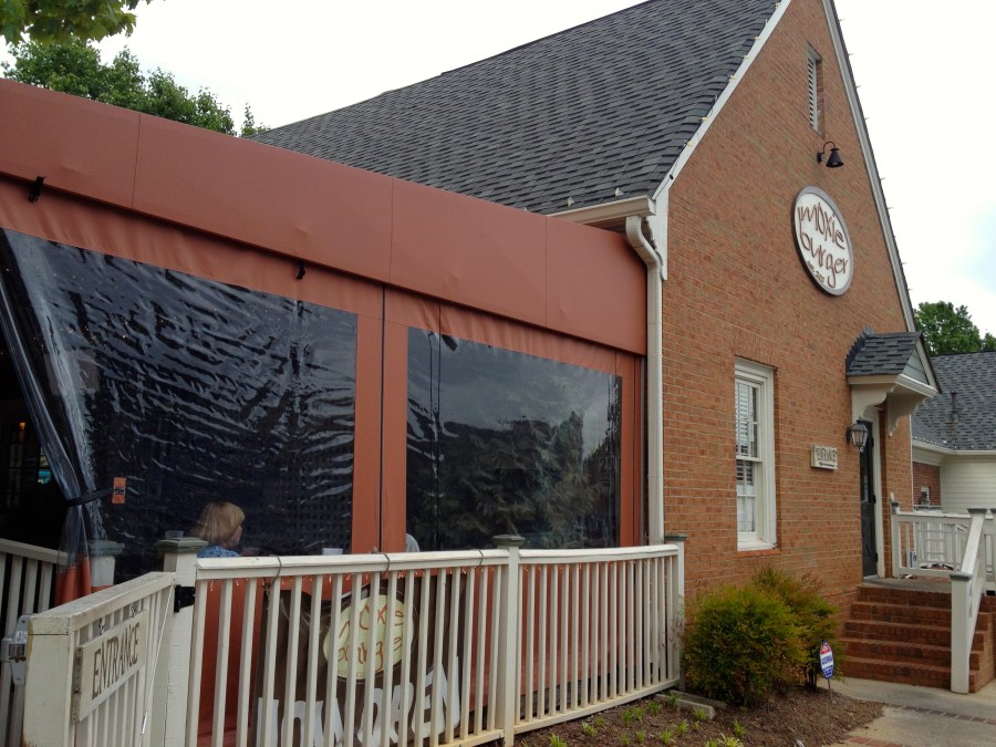 Not much on the outside, but good burgers inside.